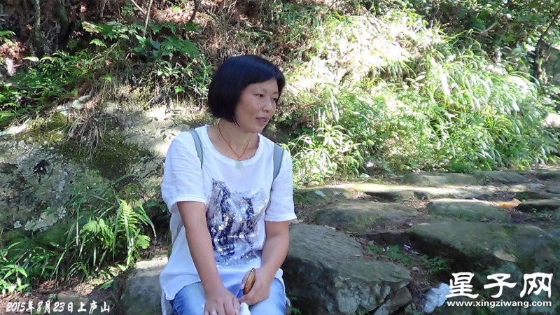 上庐山3.jpg