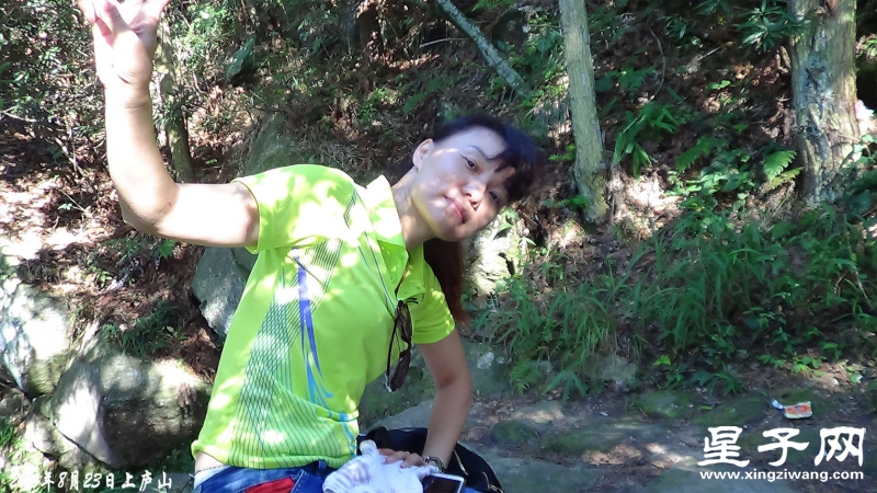上庐山5.jpg