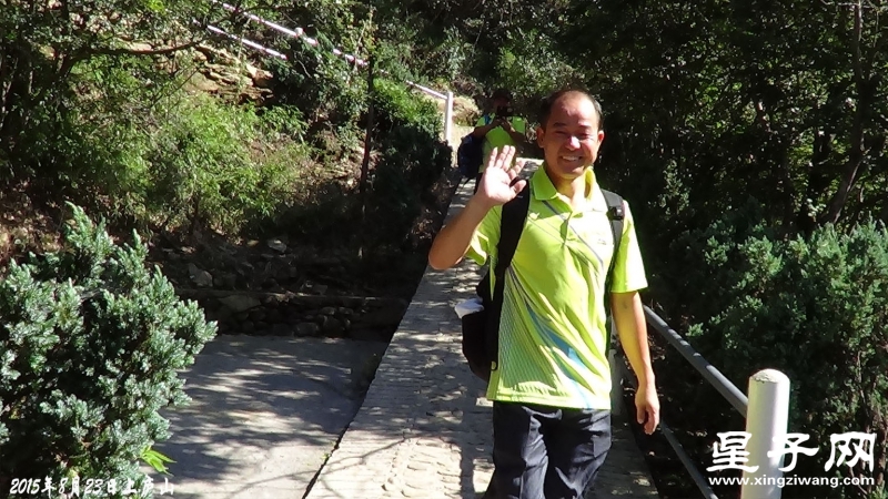 上庐山27.jpg