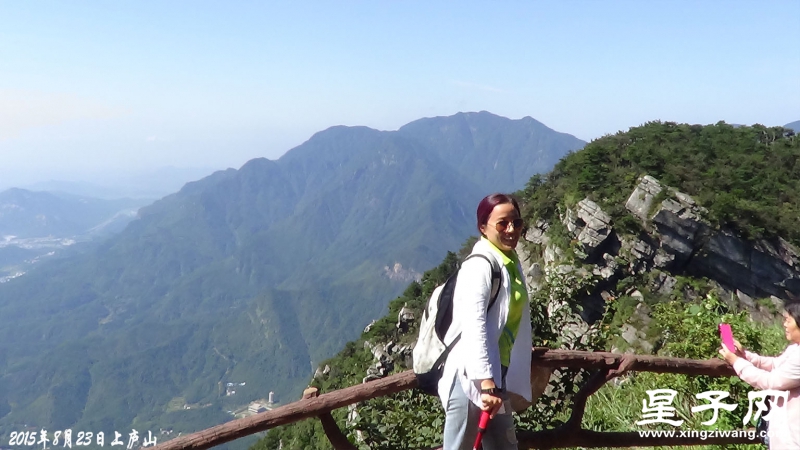 上庐山35.jpg