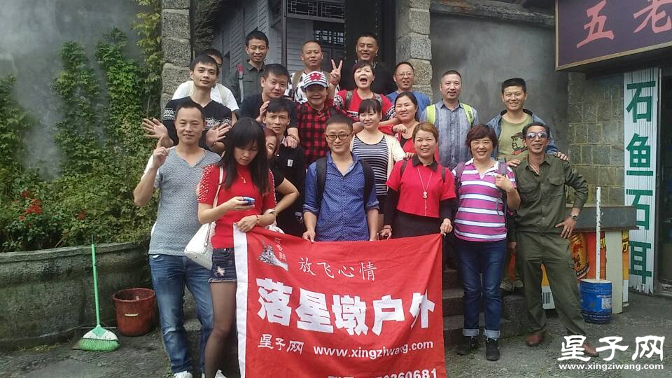 092903ff6gg6kxia330a3z.jpg