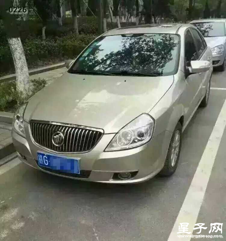 157108