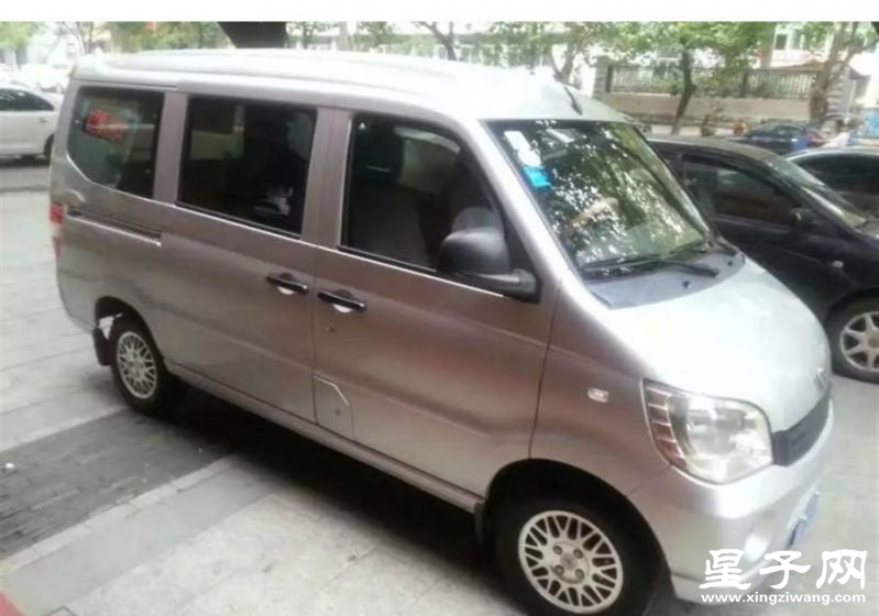 900x675_0_q87_autohomecar__wKgH1Vb8iYqAZxmZAAGA4Z0T-T4558_副本.jpg
