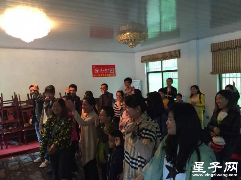 QQ图片20160425082130.jpg