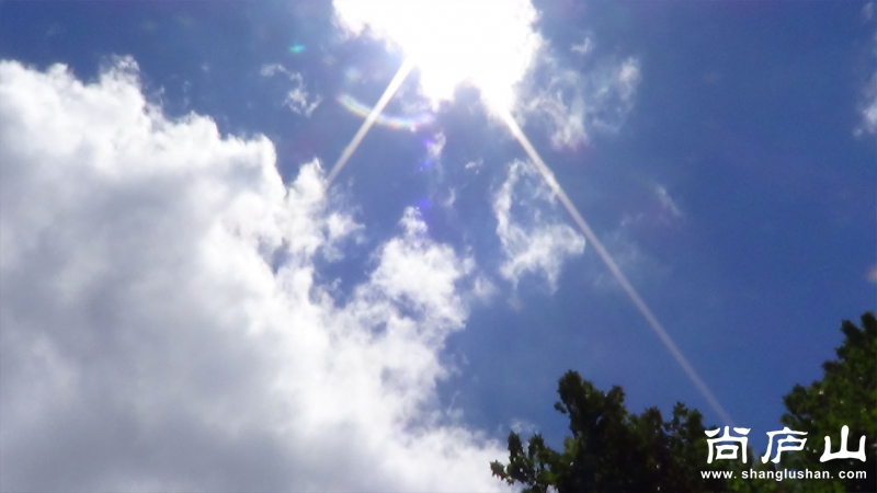庐山天空7.jpg