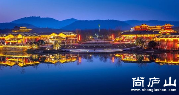 东方盐湖城.jpg