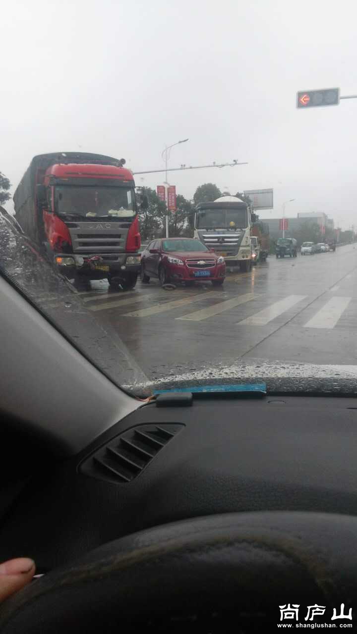 kc82TjkJgUj7.jpg