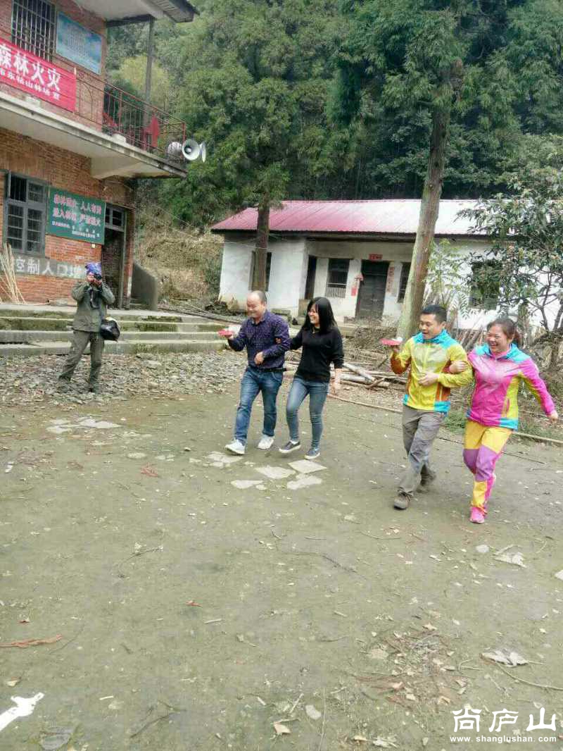 4ox945OOOCoZ.jpg