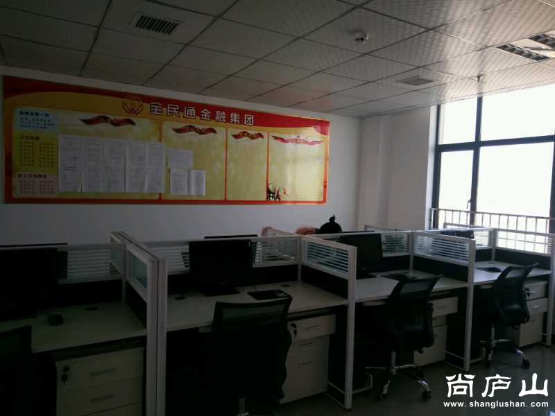 eixHiHxin7Ei.jpg