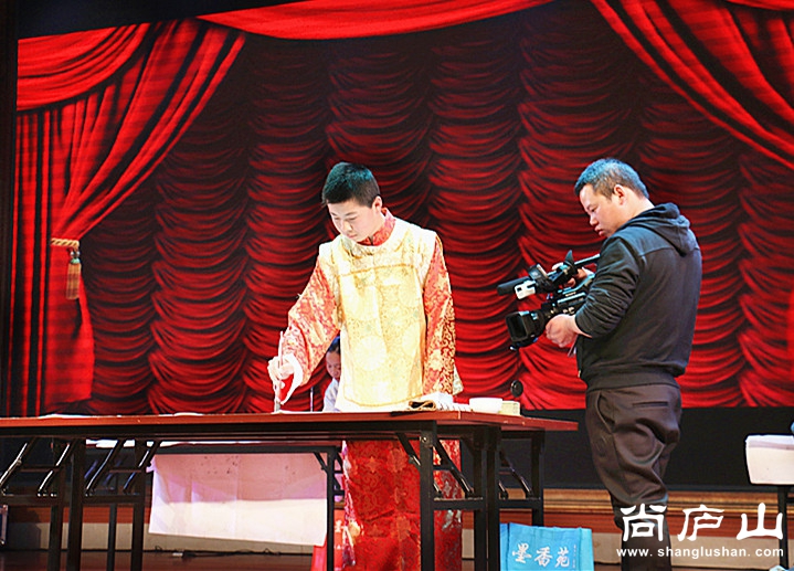 墨香苑余仕颖.jpg