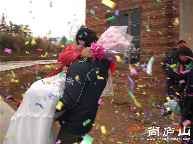 余煌结婚.jpg