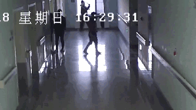 15482923286200.gif