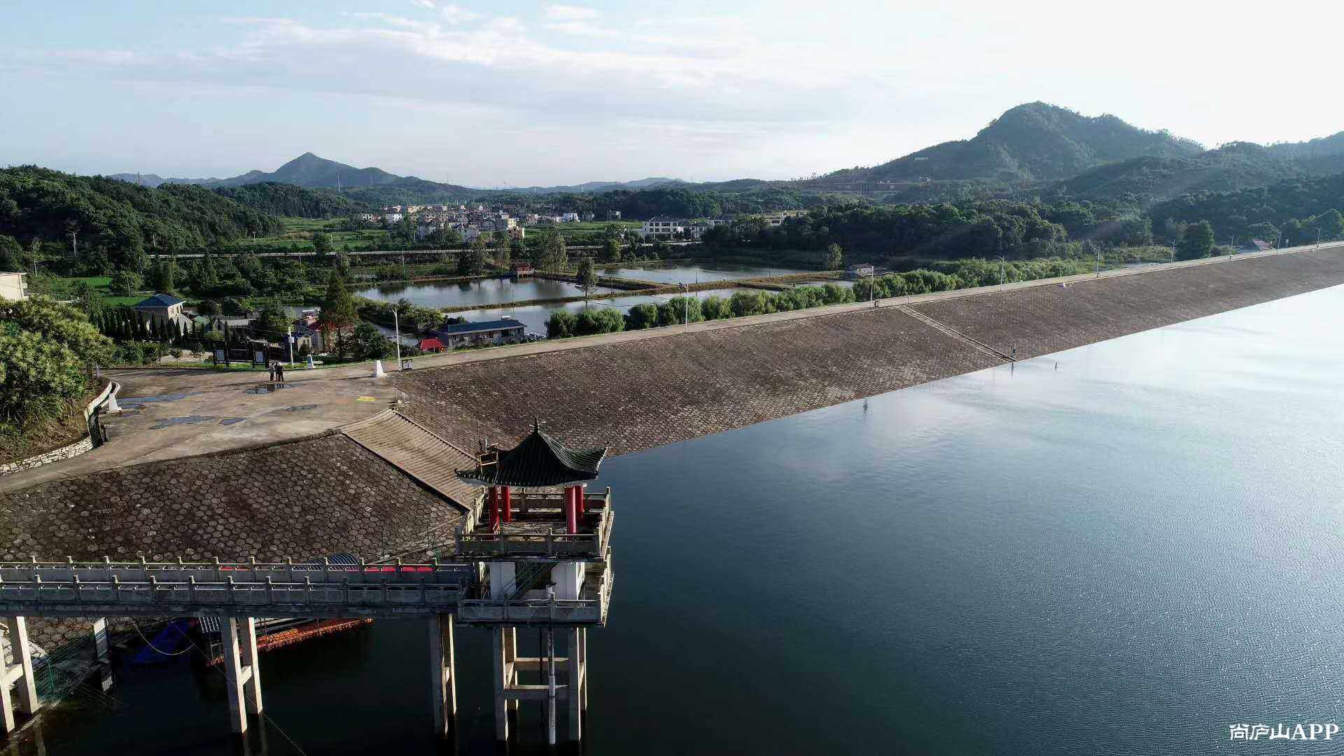 雨后的观音塘水库!美极了!