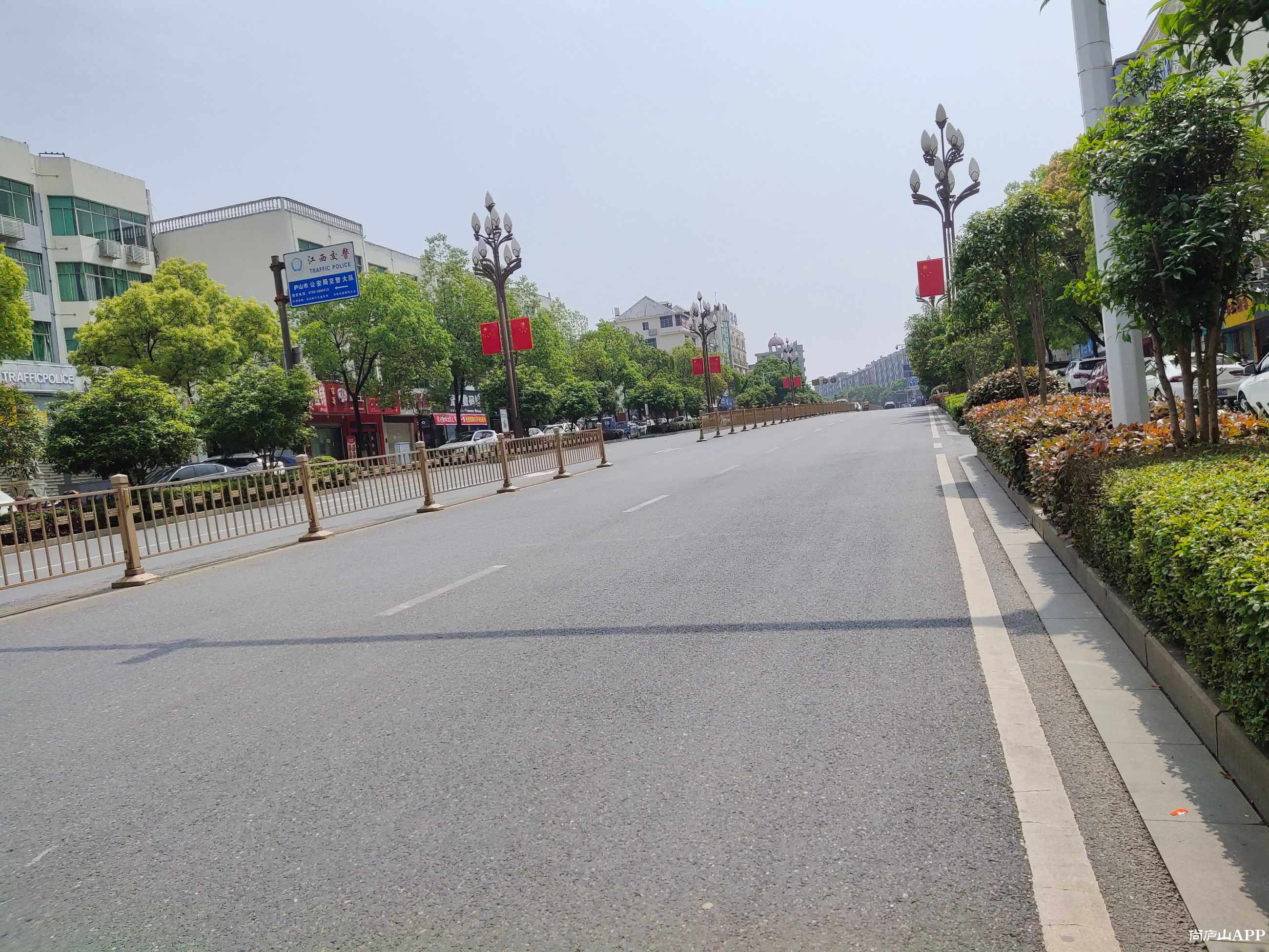 街道空无一人,庐山人都去哪儿了?