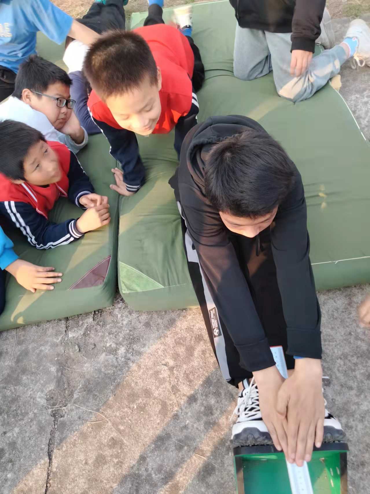 虎口冲小学